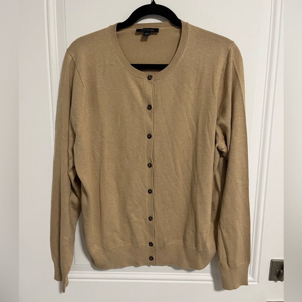 Ann Taylor Women’s Ann Cardigan - Size L
